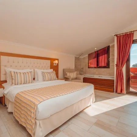 Sundia By Liberty Suncity 4*