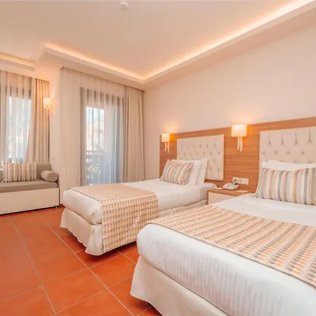 Sundia By Liberty Suncity Hotel 4*