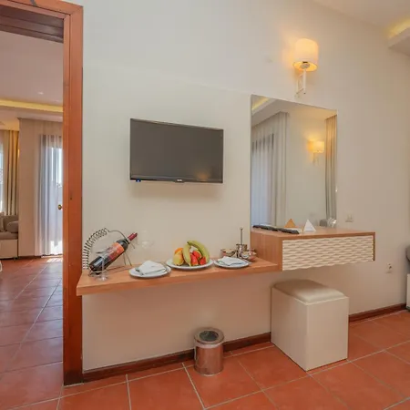 Sundia By Liberty Suncity 4* Ölüdeniz