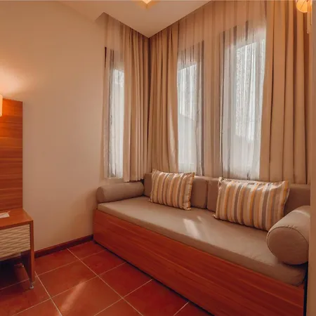 Hotel Sundia By Liberty Suncity 4*
